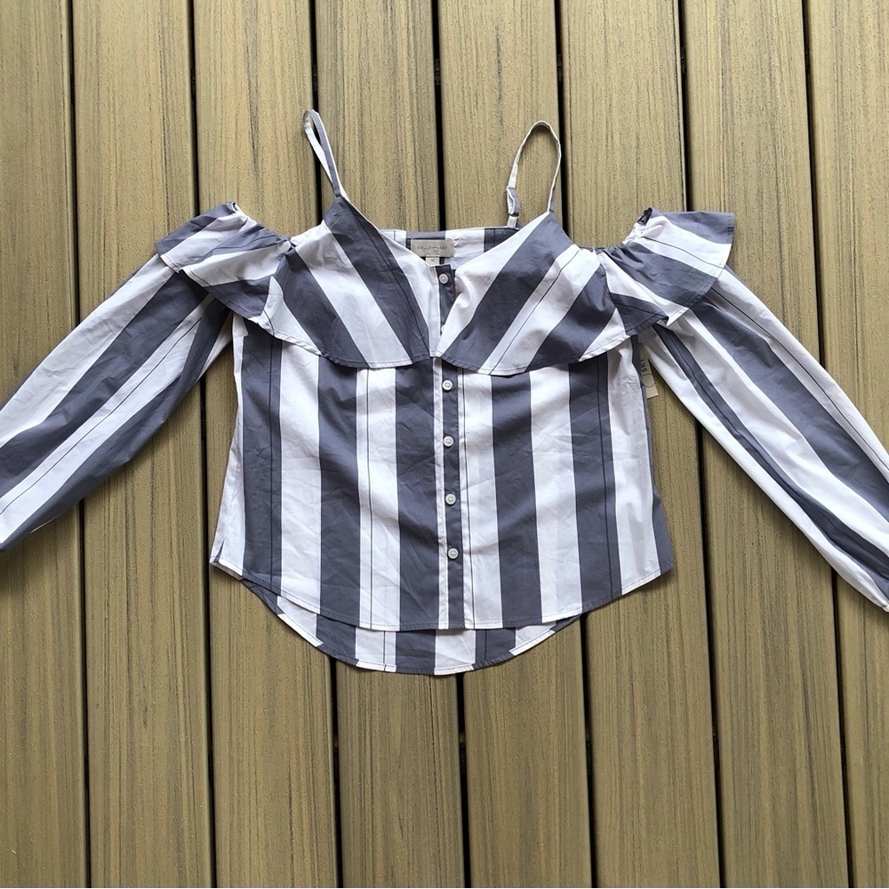 Belle Sky Gray & White Striped Off-Shoulder Button Front Blouse Size M